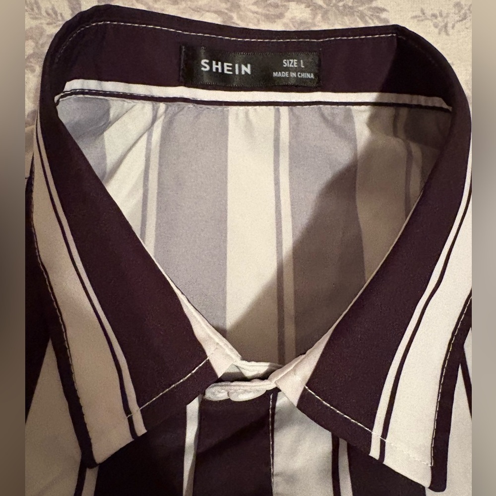 Men’s Button Up - Picture 2 of 2